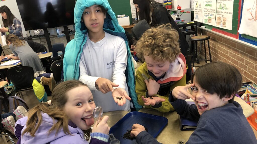 Group of young children participating in the Zero Waste program.