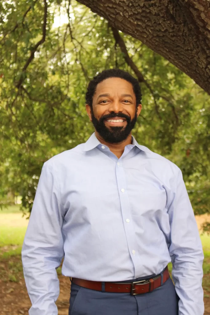 Headshot of Rodney Ahart, Chief Executive Officer at Keep Austin Beautiful.