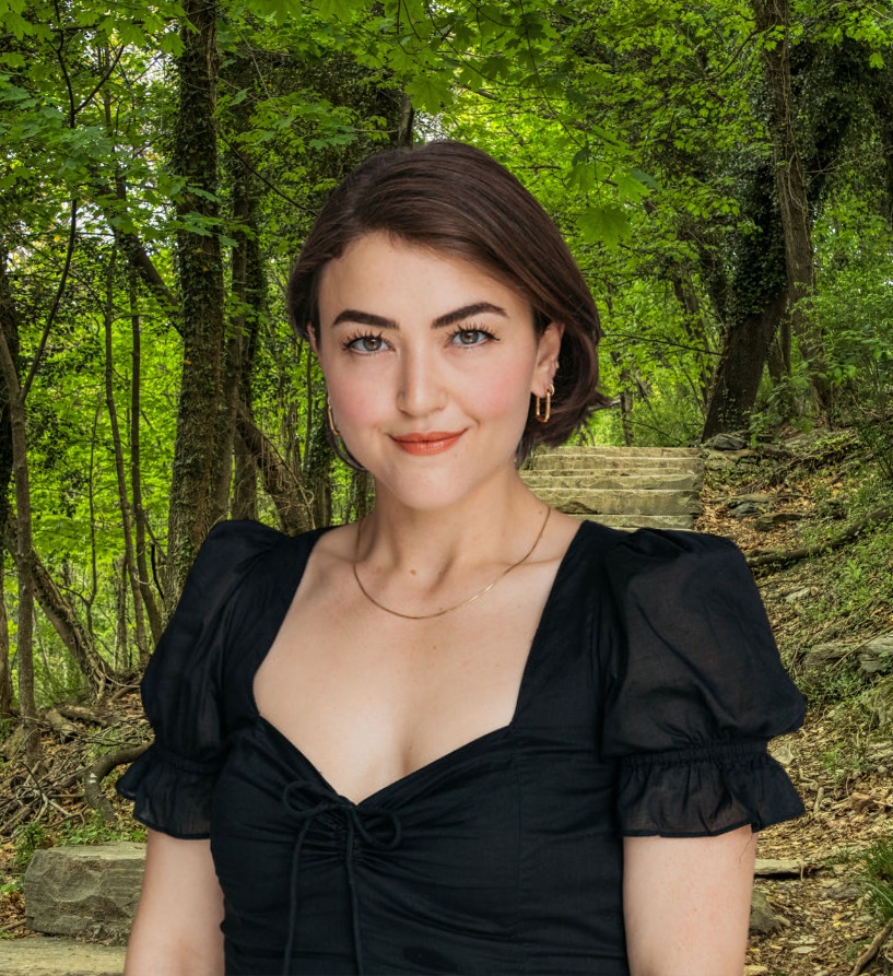 Emma Hoffman Headshot